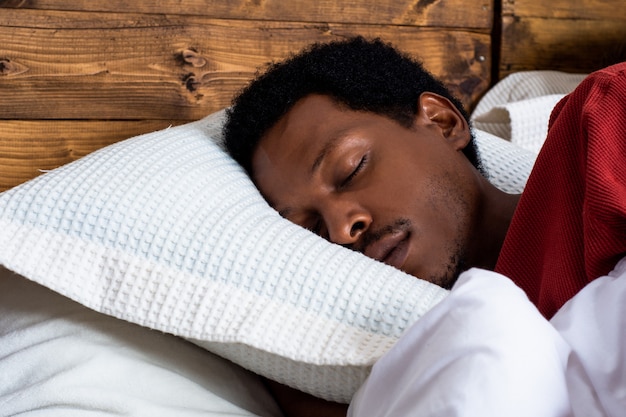 Santé en Afrique - Troubles du sommeil: bien dormir et vivre plus longtemps?