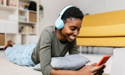 Internet: pourquoi si peu de femmes sont connectées?